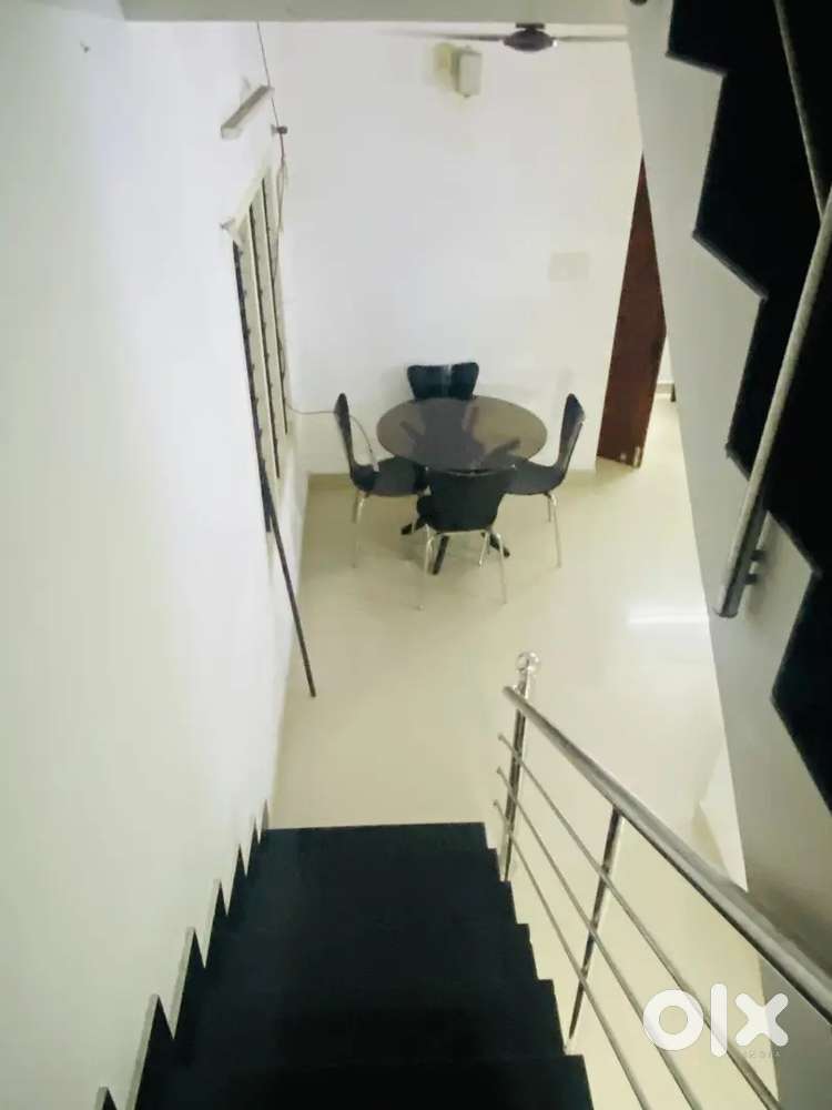 Independent house for rent in Vyttila