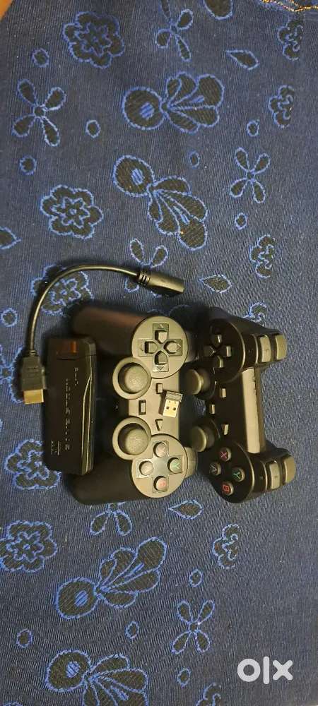 Gaming console 90s vintage