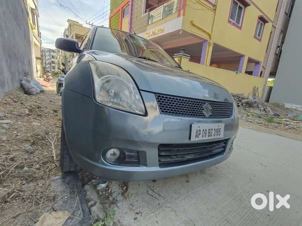 Maruti Suzuki Swift 2007 Petrol 130000 Km Driven