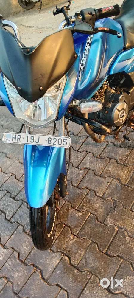 Bajaj Discover 100 M