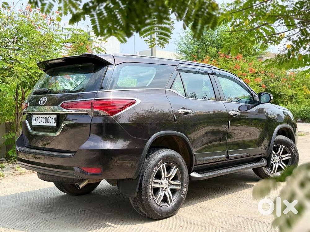 Toyota Fortuner 4X2 AT 2.8 Diesel, 2016, Diesel
