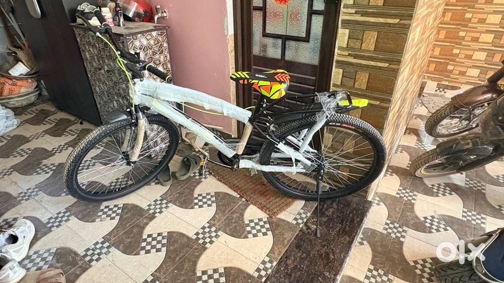 New Cycle unboxed