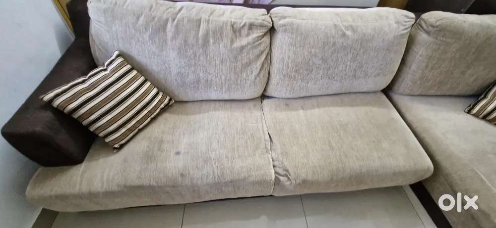 6seatet sofa at affordable price