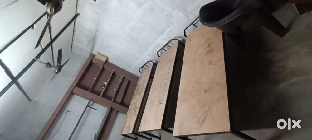 For Rent 3 Bed sharing Room for college students/ working professional