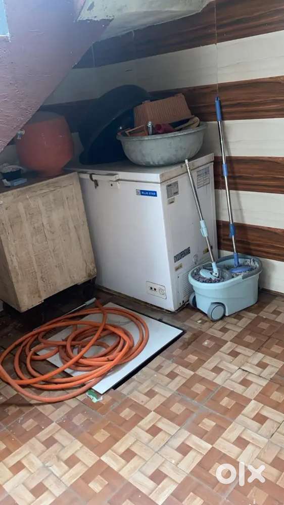 सिंगल डोर डीप फ्रीज ब्लू स्टार