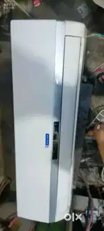 -Rented Air conditioner available on good price in Great condition