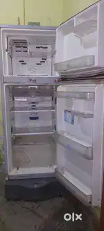Whirlpool Double Door Refrigerator 365litre