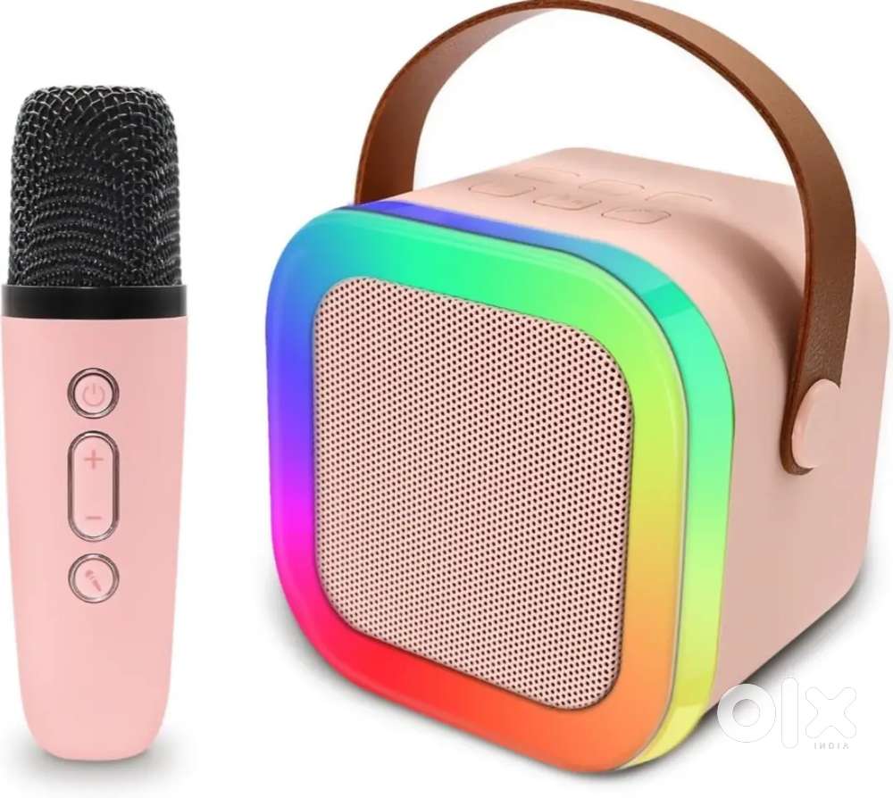 Bluetooth speaker with wireless microphone