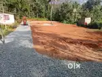 കാണക്കാരി ടൗണിൽ പ്ലോട്ട് കൾ