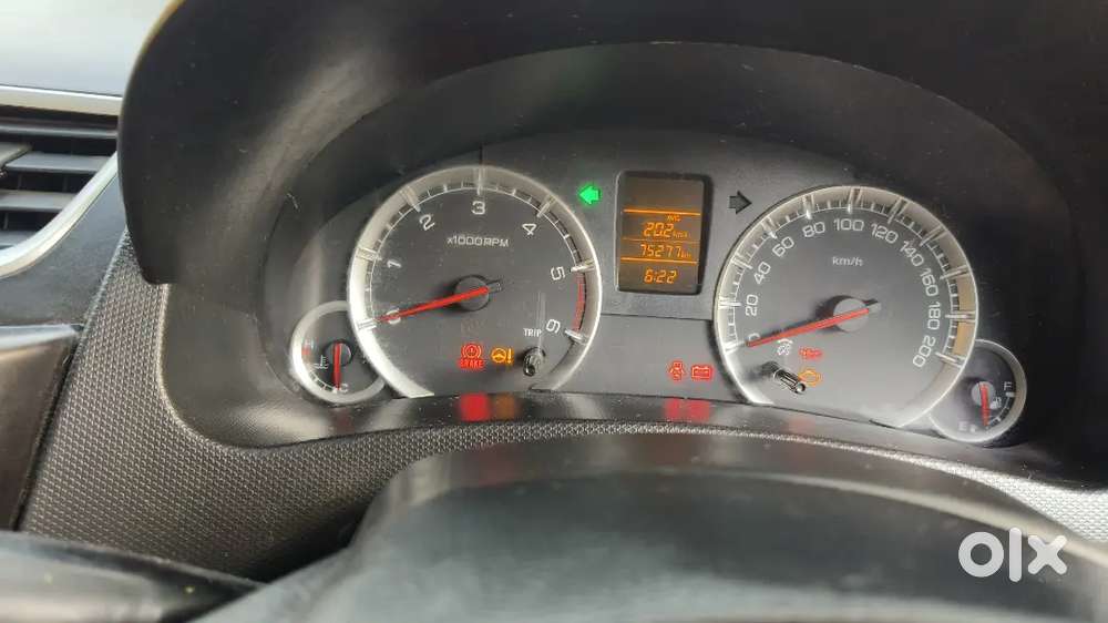 Maruti Suzuki Swift 2016 Diesel 75239 Km Driven