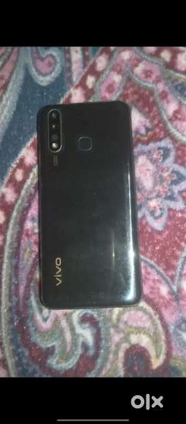 1 saal chala hua phone