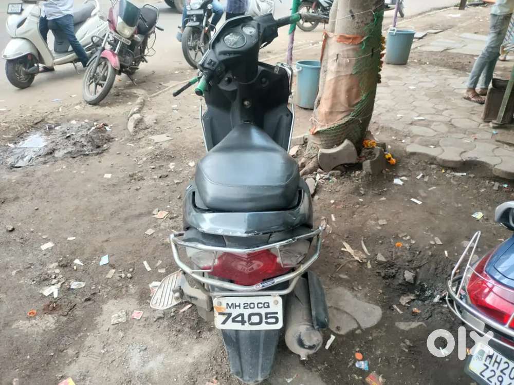Honda dio scooter