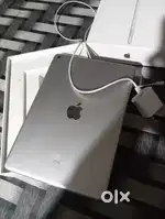 I pad 9 genration for sell, only 4 month old