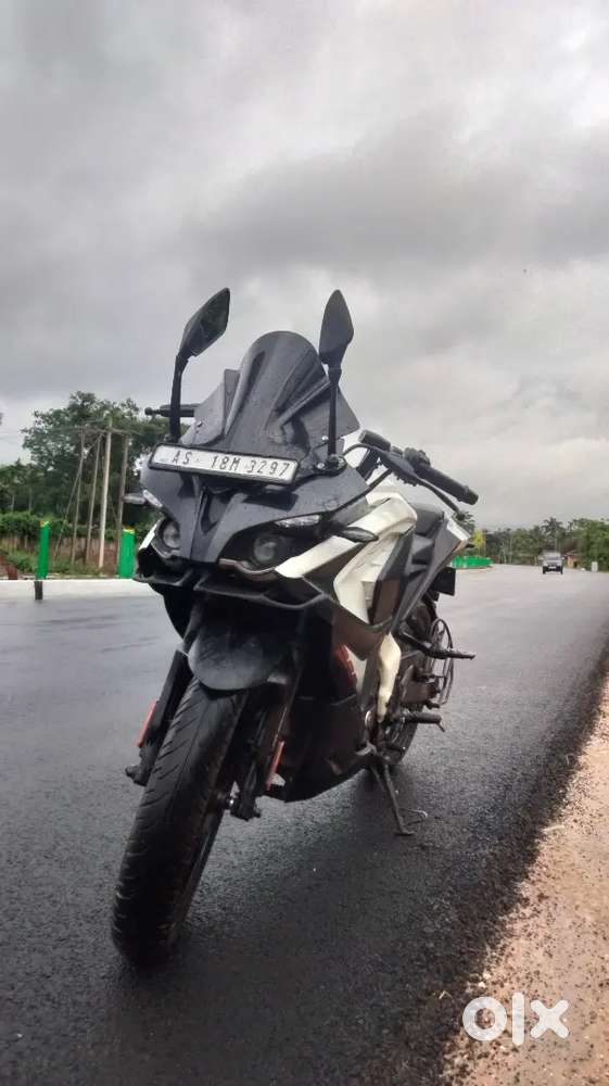 RS200 BS6 For selling