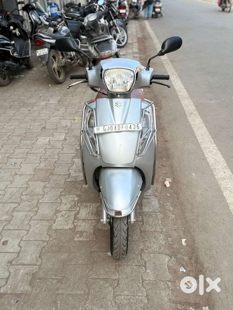 Suzuki Access Bs4 2019 (9999 ભરીને બાકીની લોન ભાવનગરના ડોકયુમેનટ)