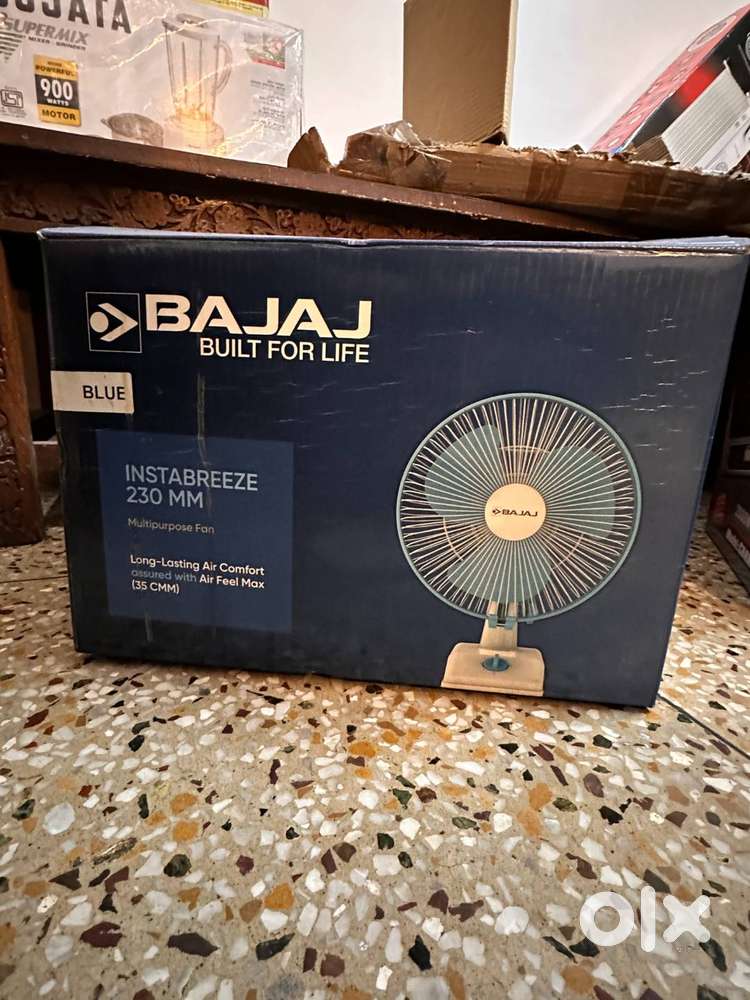 Bajaj Instabreeze 230 mm table fan