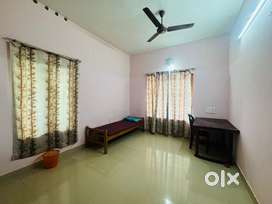 Single room for girls @ Nanthancode (fully furnished)