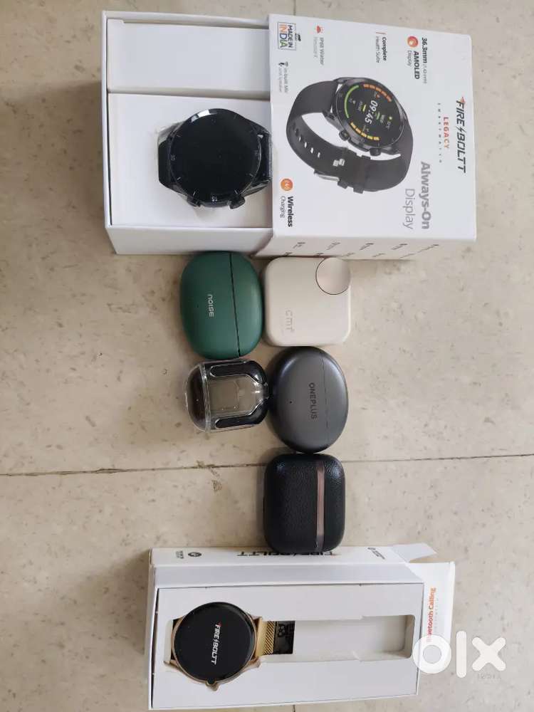 Airpods And Smart Watch Combo