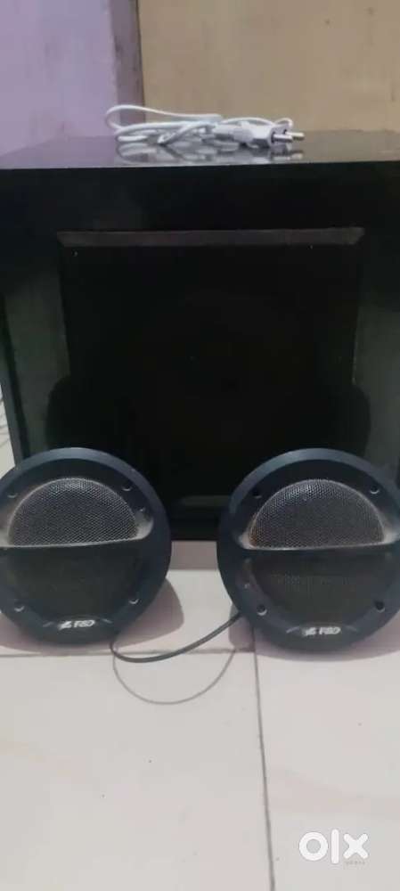 Bluetooth speaker just dealing with good feel