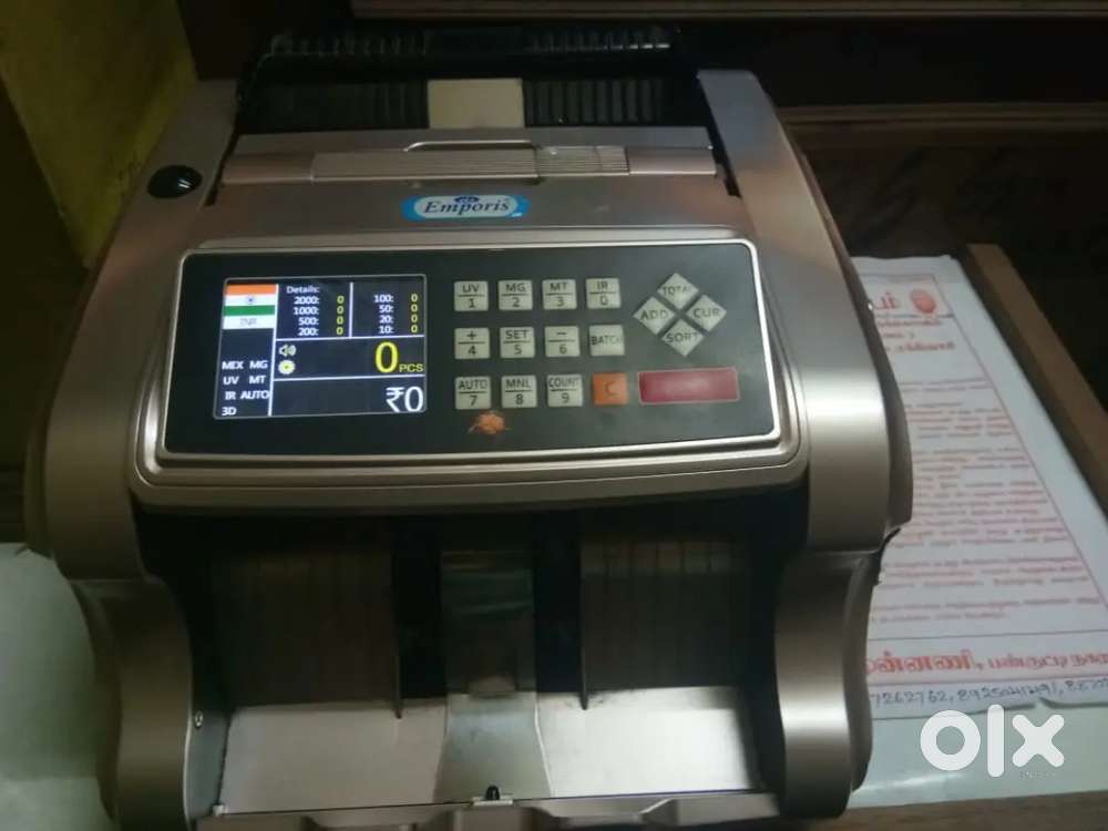 Cash counting & fake note deducting model demo machine available
