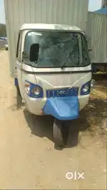 Mahindra Zor