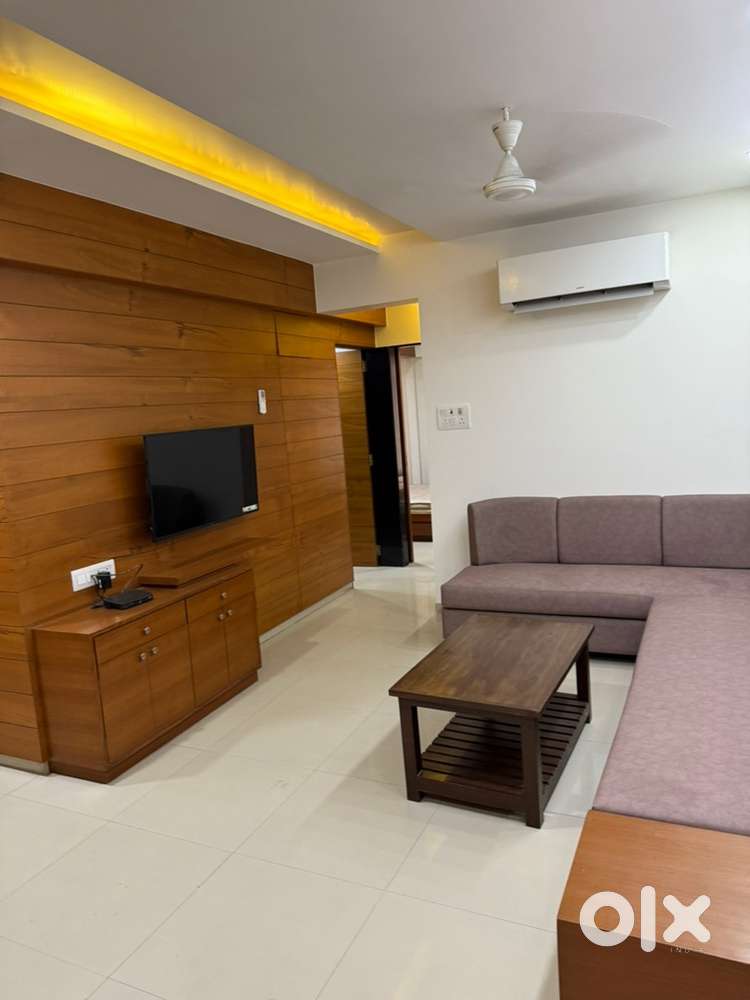 With Club Facility