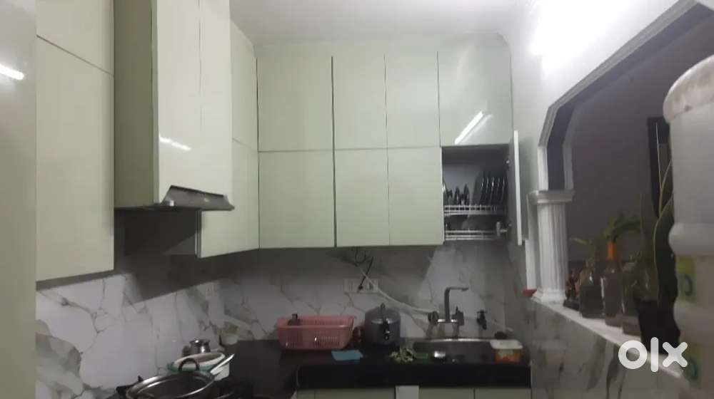 Rent 3BHK GRD FLR 2 SIDE OPEN WITH CAR PARKING