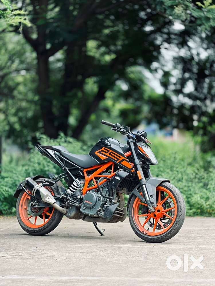 Showroom price 295000