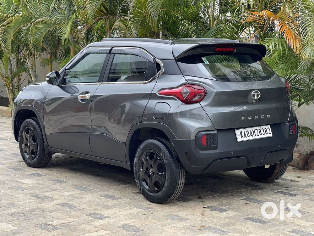 Tata Punch Camo Accomplished MT, 2021, Petrol