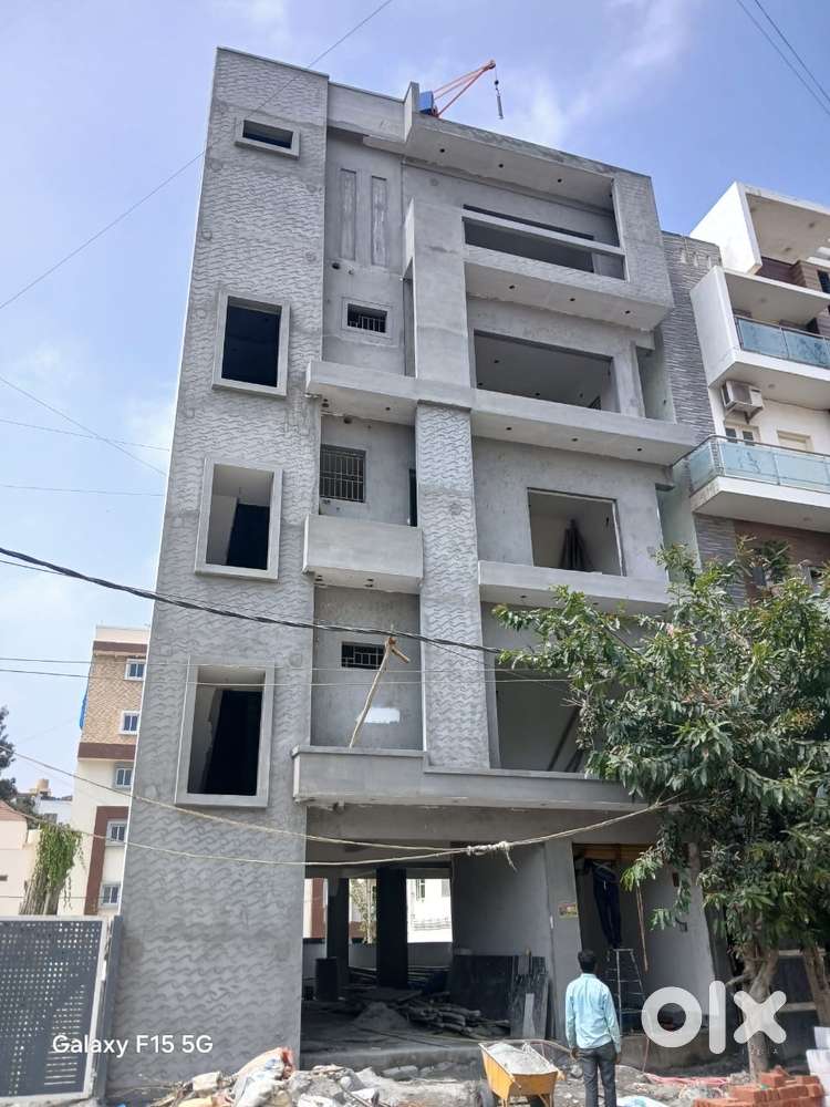 1 shop for rent in Hbr layout 5 th block for 15000