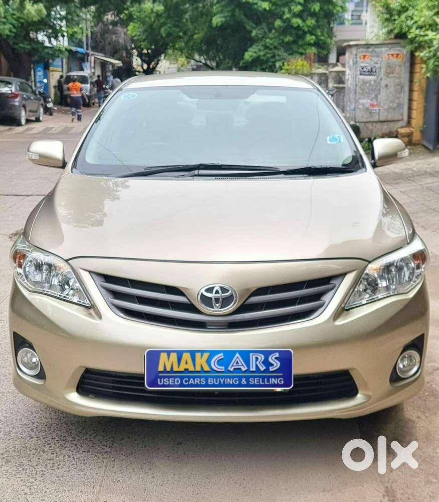 Toyota Corolla Altis 1.8 J, 2013, Petrol
