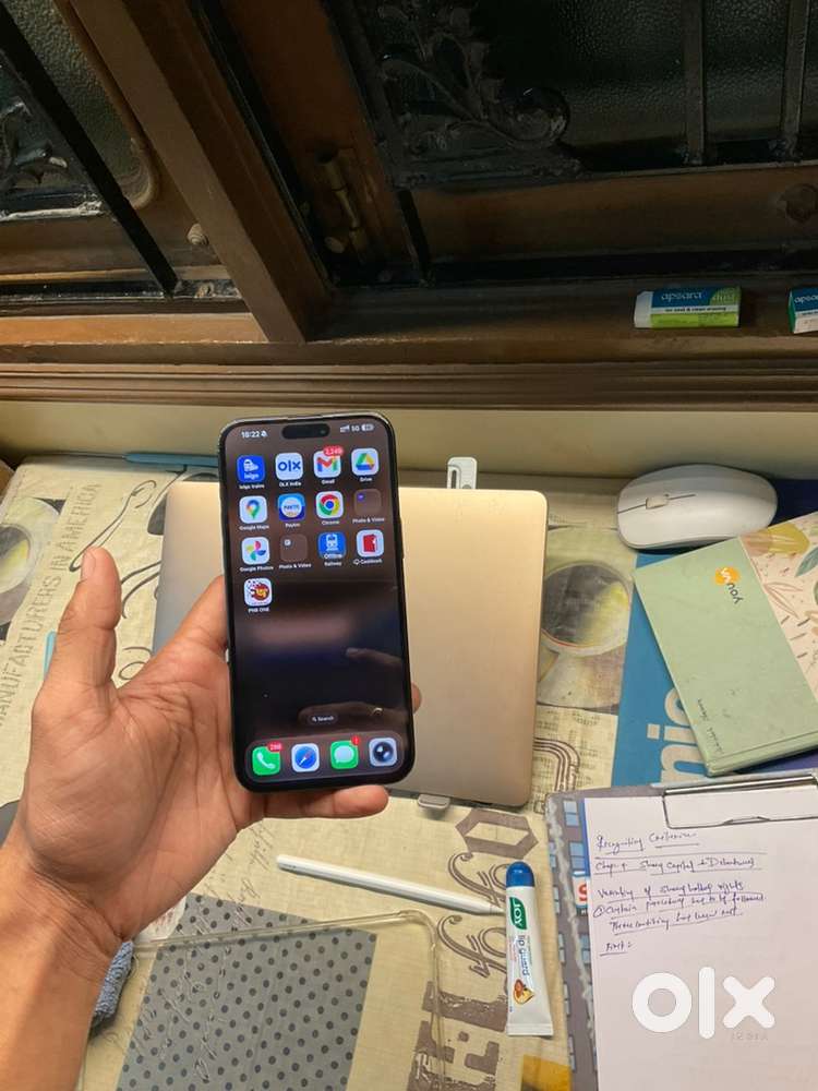 Iphone 15pro max 256gb blue color