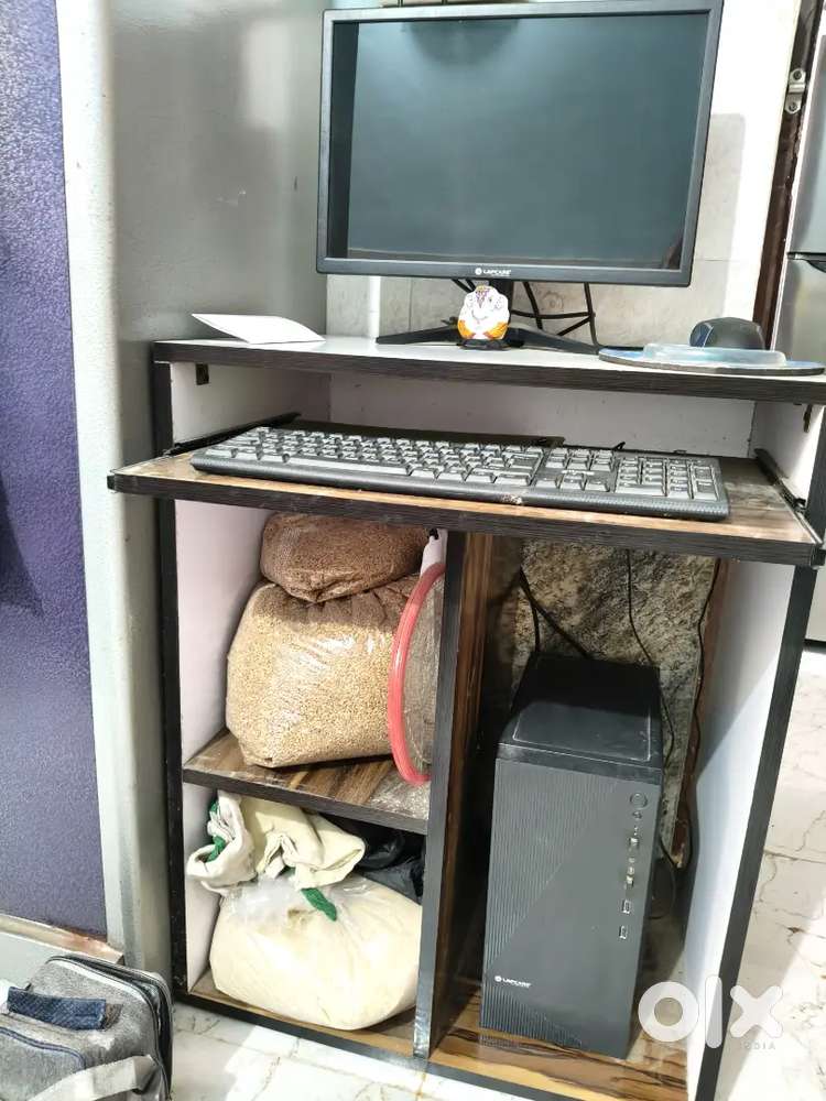 Computer Table