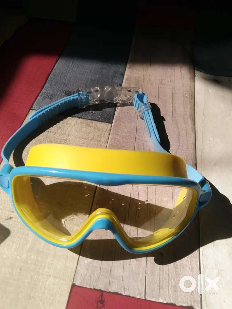 Swimming goggles slovic