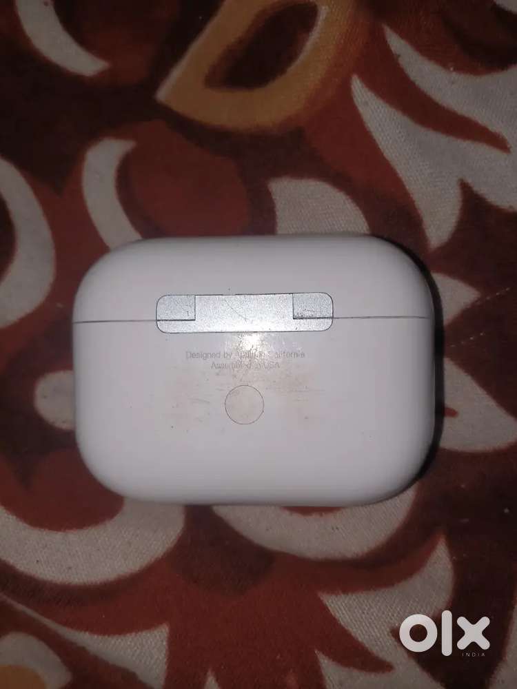 Urgent sale money needed orginal apple airpods pro1