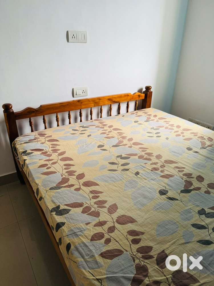 1.Queen cot & bed 2.Shoe rack 3.TV stand 4.Work table chair 5.Study tb