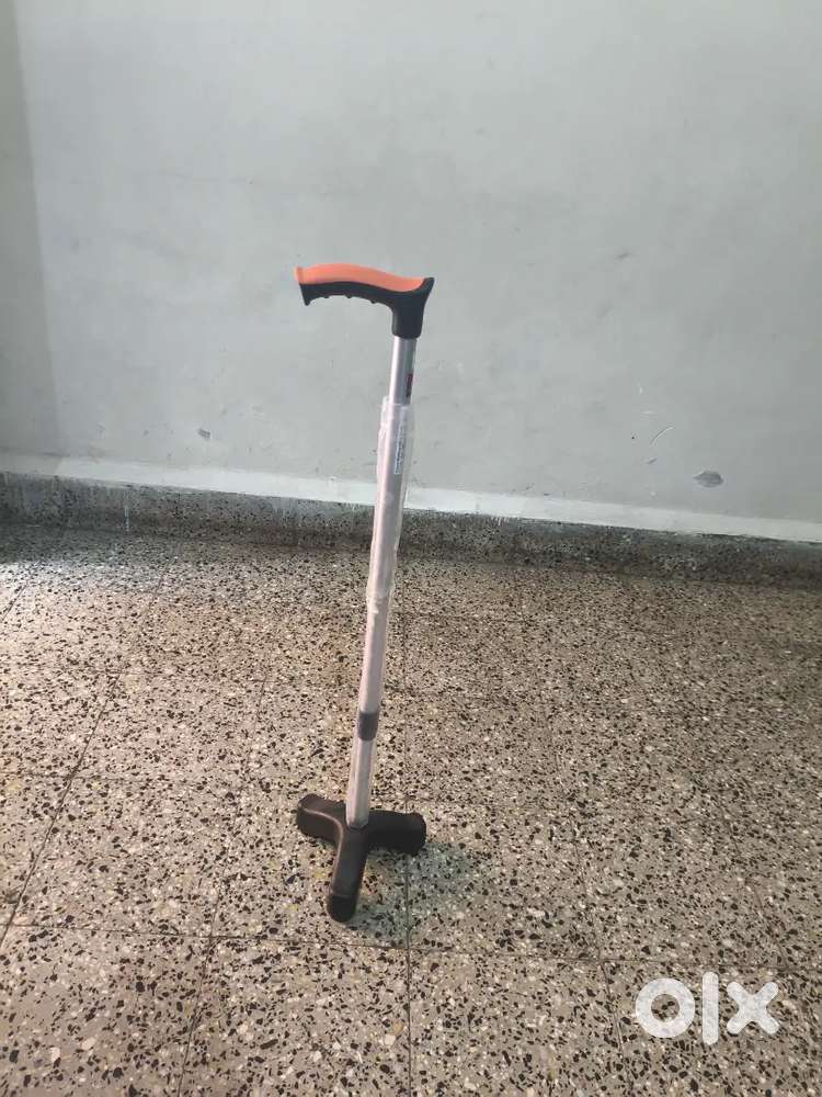 Tripod walking Stick(Silver)