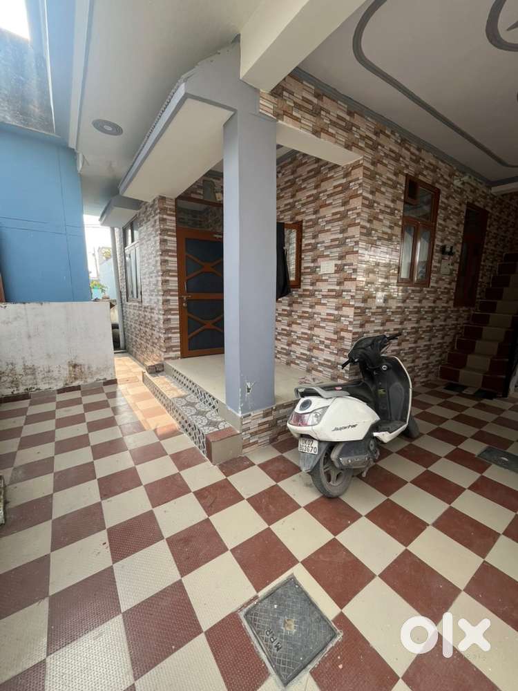 4BKH Ground Floor for rent!