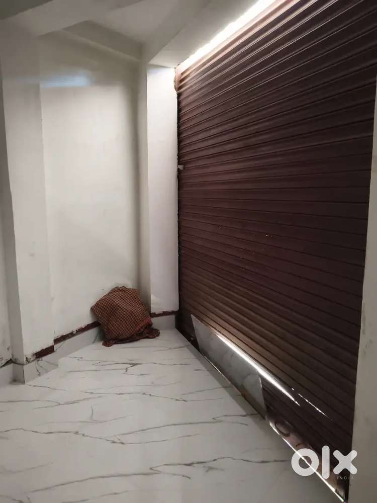 Shop avail for rent purpose