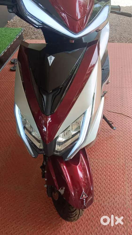 Electric scooter