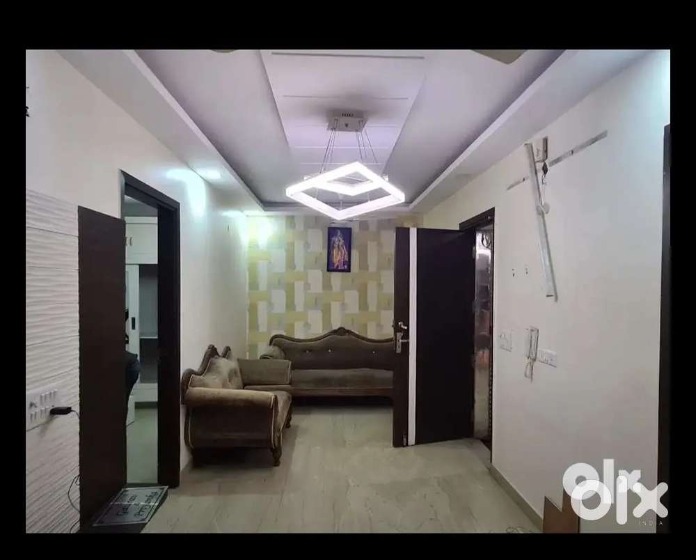 Full furnished flat. Rent only 27000 with lift parking