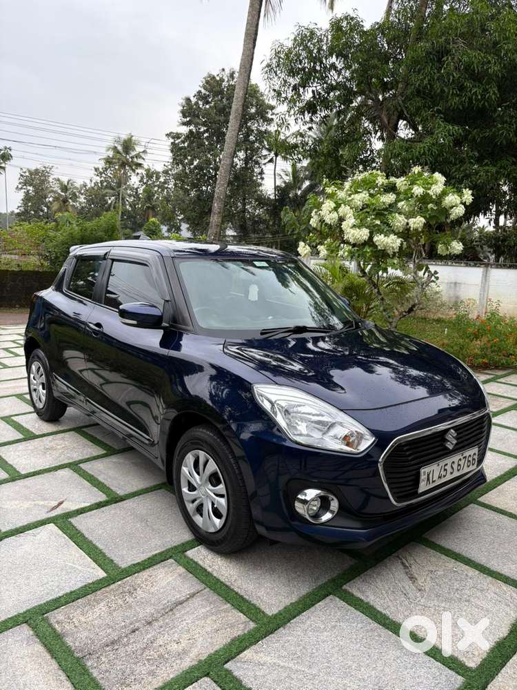 Maruti Suzuki Swift VXi + Manual, 2019, Petrol