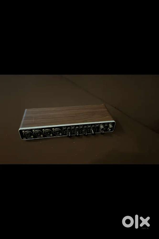 Behringer UMC404HD audio interface