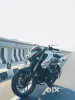 Bajaj Palsur Ns200