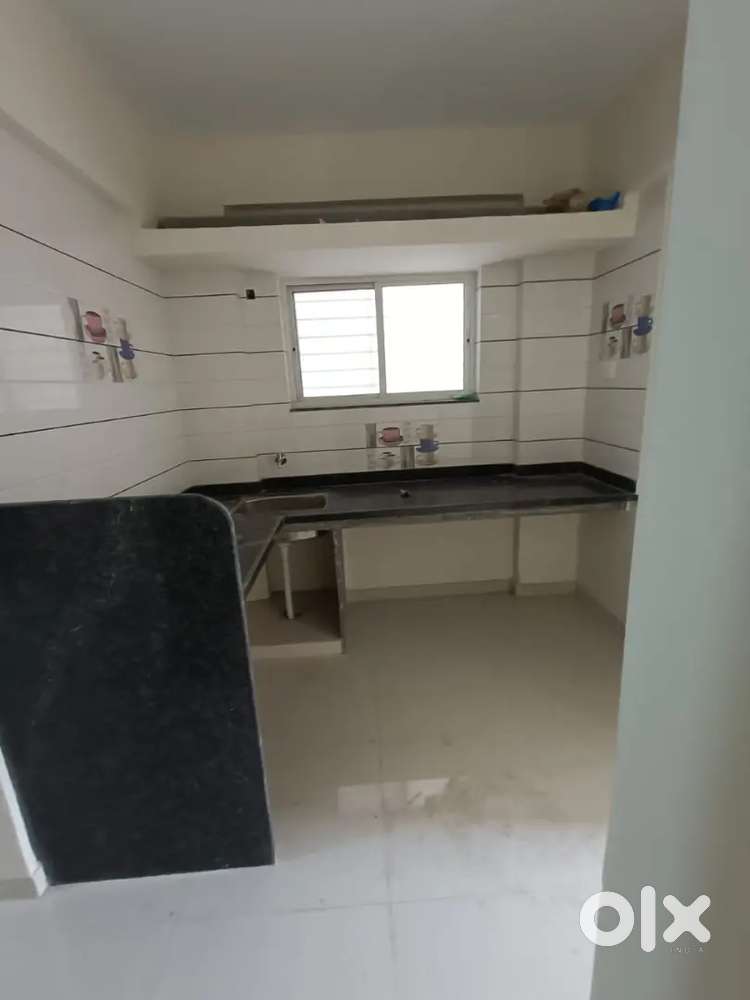 2bhk flat rent jijamata chowk Bharti vidyapeeth Katraj