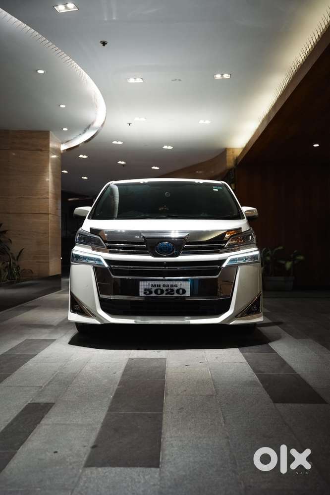 Toyota VELLFIRE 2019 Petrol Well Maintained