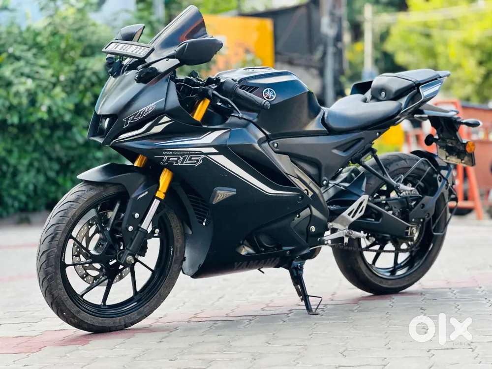 Yamaha R15 v4 abs just 12000km Brand new condition