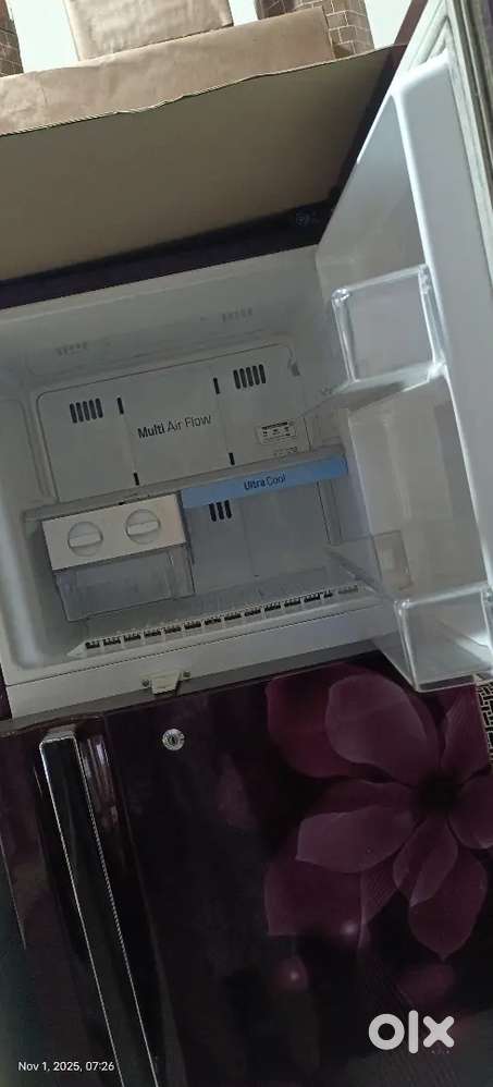 LG fridge 5year old only 1year we used price negotiable