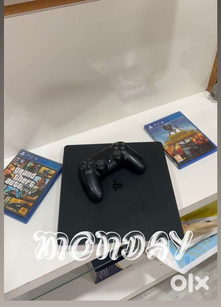 play station 4 slim