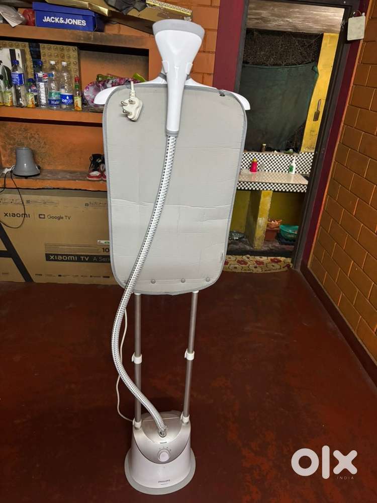 Philips Garments steamer urgent sale